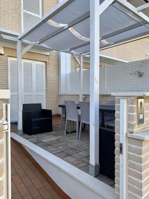 Casa Vacanze/Soggiorno Lavoro A 포르토 산 조르조 외부 사진